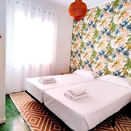 The Room - Apartment In Lloret Lloret de Mar Exterior photo